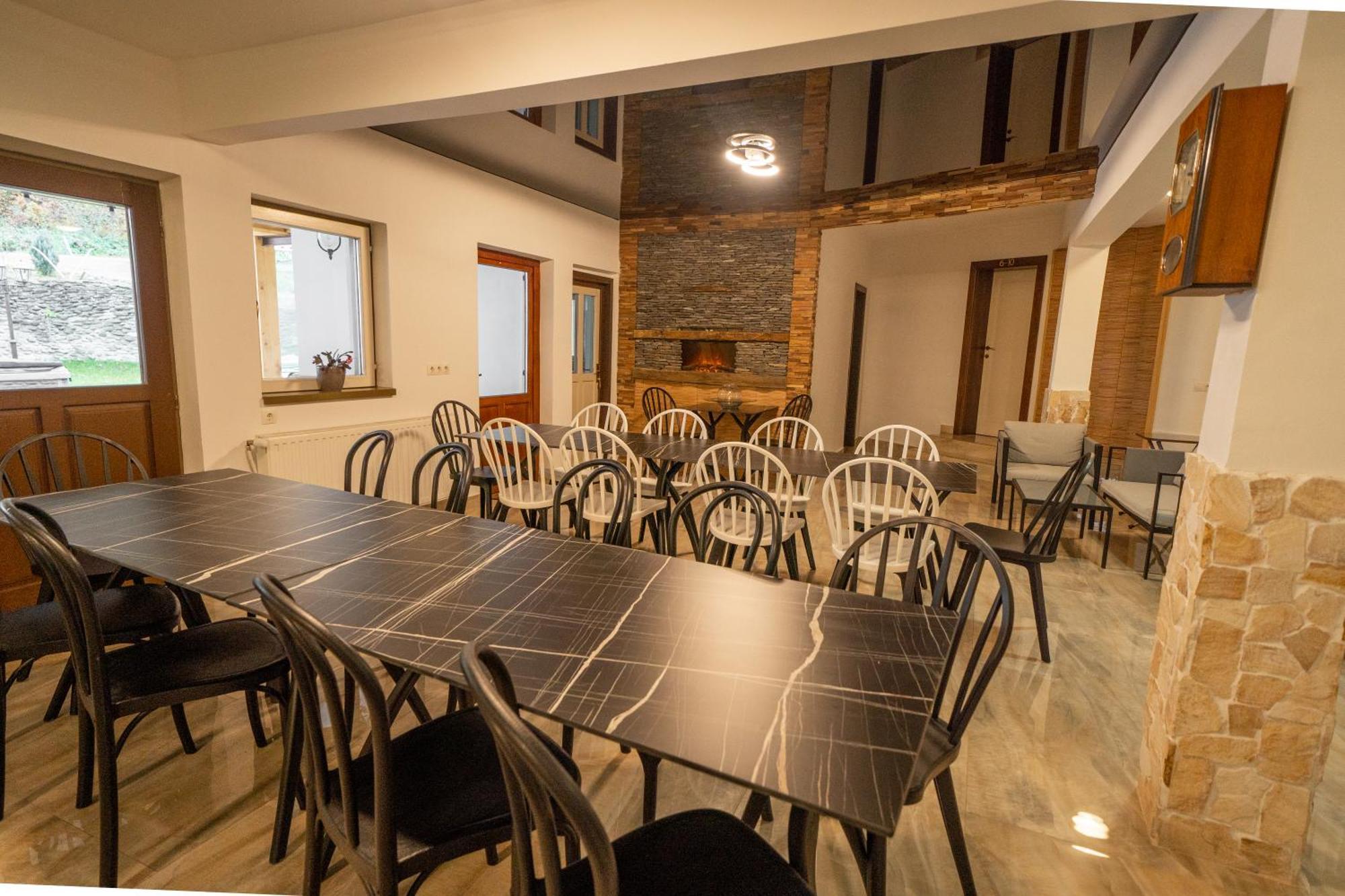 Popas Turistic Transfagarasan Hotel Cîrţişoara Kültér fotó