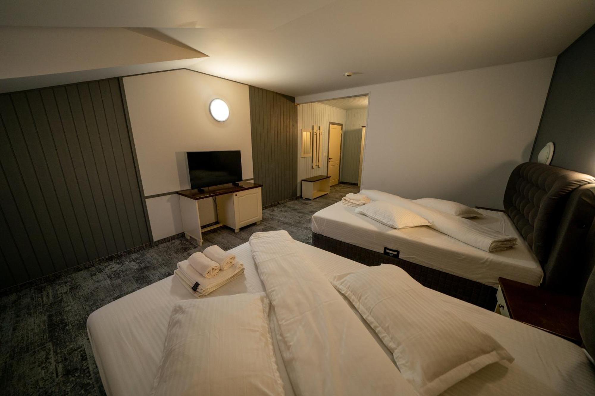 Popas Turistic Transfagarasan Hotel Cîrţişoara Kültér fotó